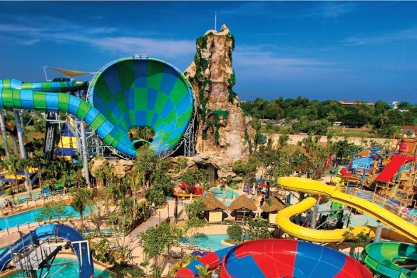 Hua Hin: Vana Nava Bir Günlük Su Ormanı Park Giriş Bileti